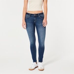 NWT Hollister low rise skinny jeans